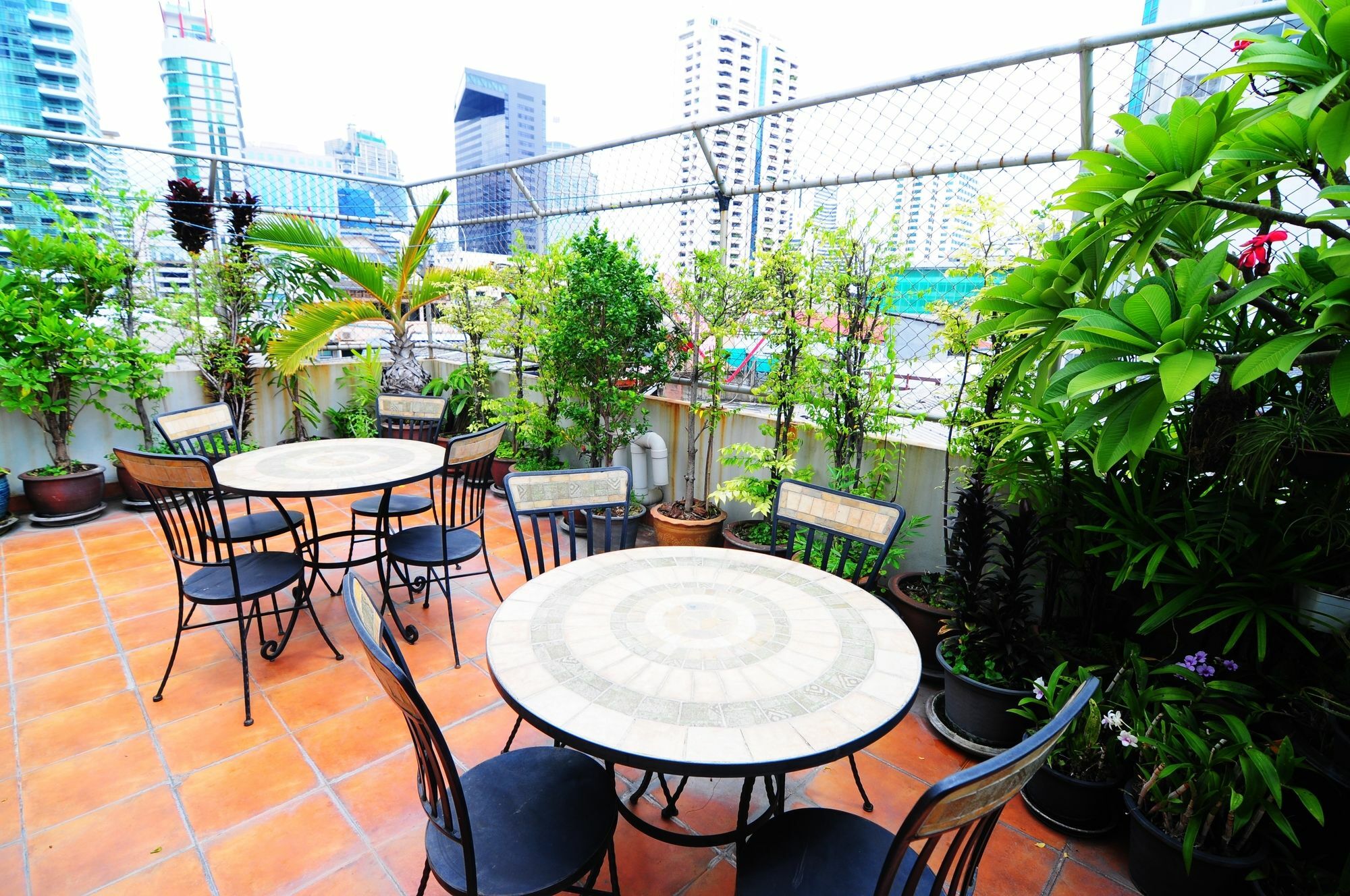 반 수쿰윗 소이 18 호텔 방콕 외부 사진